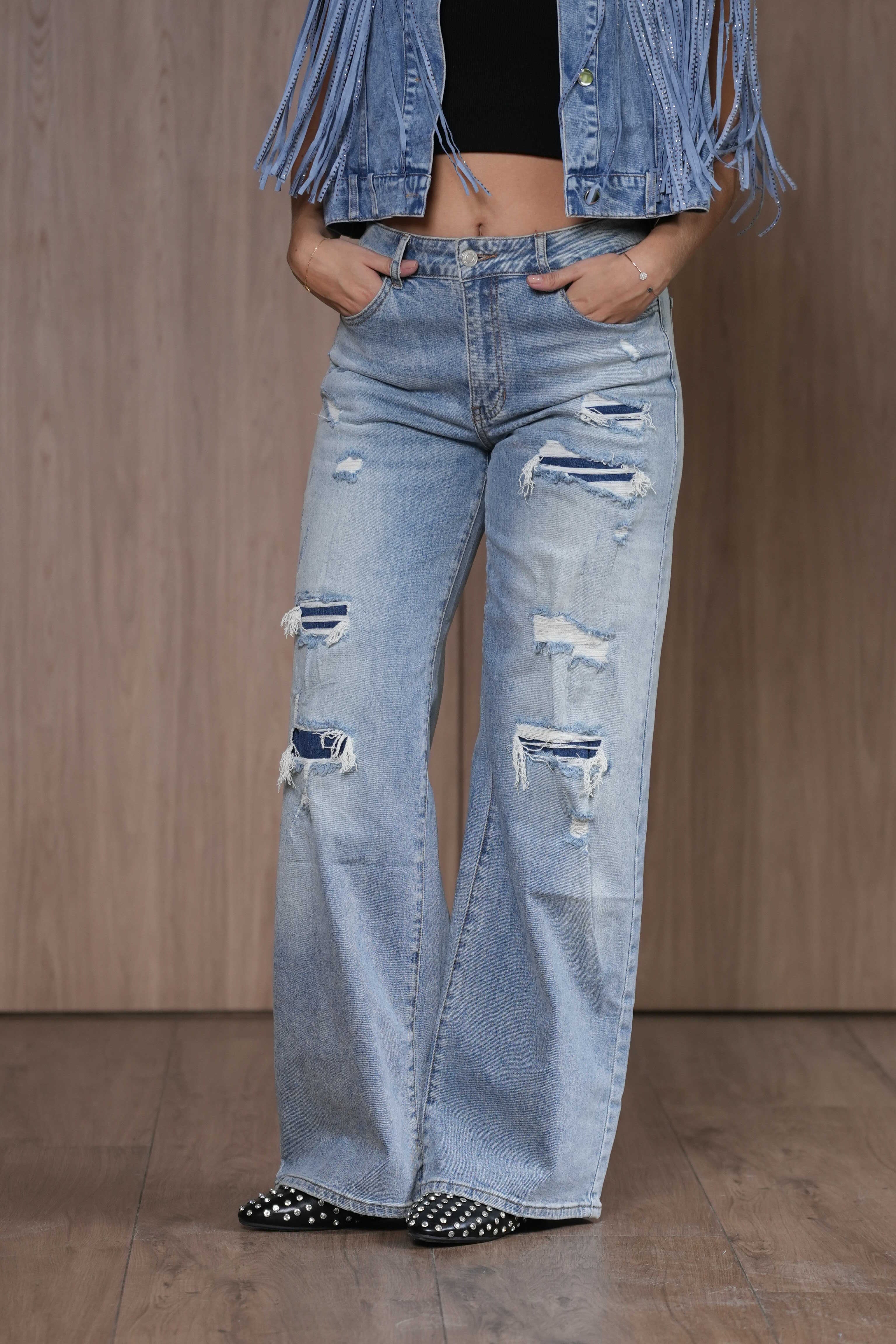Jean Azul Detalles Desgastados